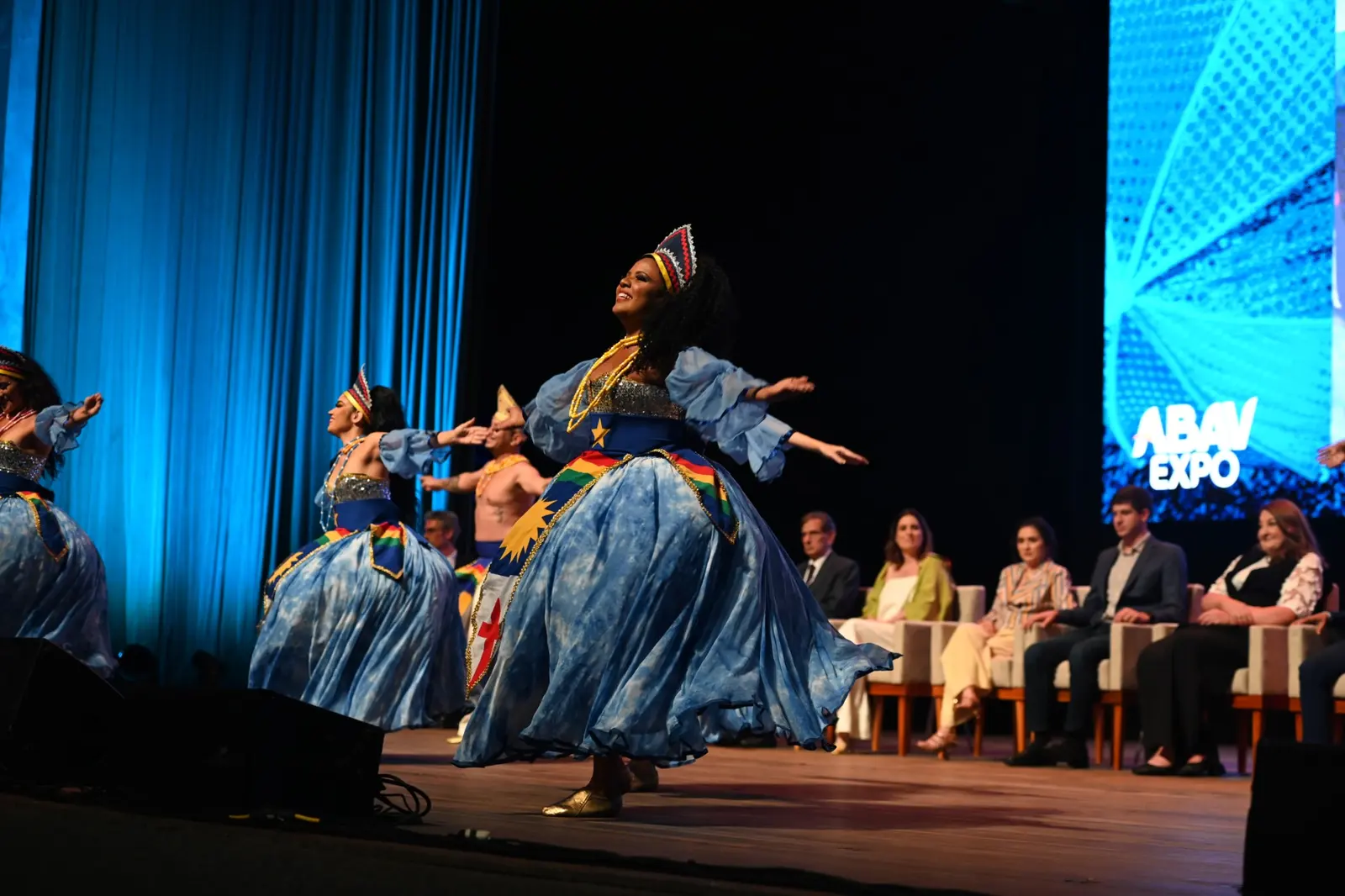Apresentação cultural pernambucana na cerimônia de abertura da ABAV Expo 2022